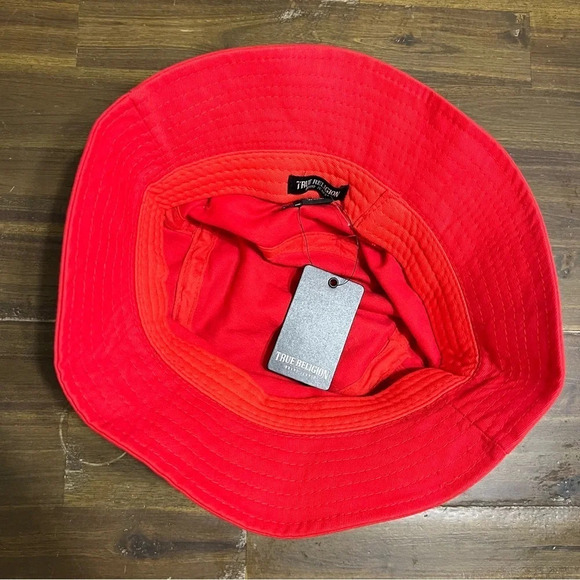 True Religion Red Hs Embroidered Bucke Hat - Picture 3 of 4